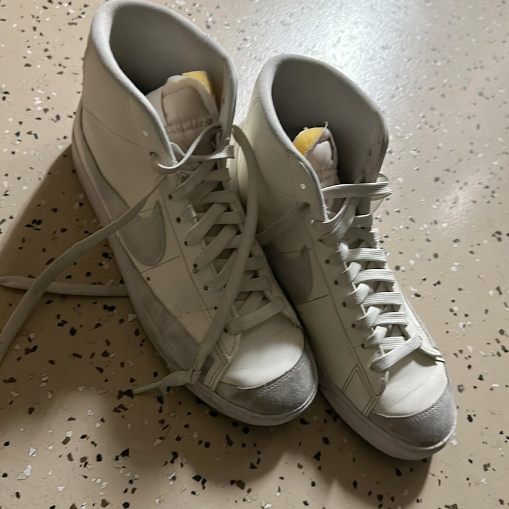 Nike White and Gray High-Top Athletic Shoes